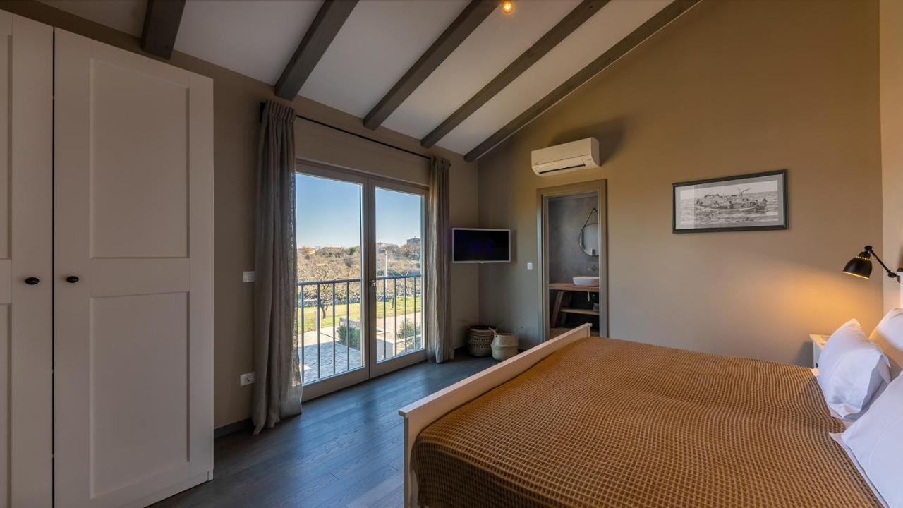 Villa & Jardin - Luxury Villa With Swimming Pool Vrh  Ngoại thất bức ảnh